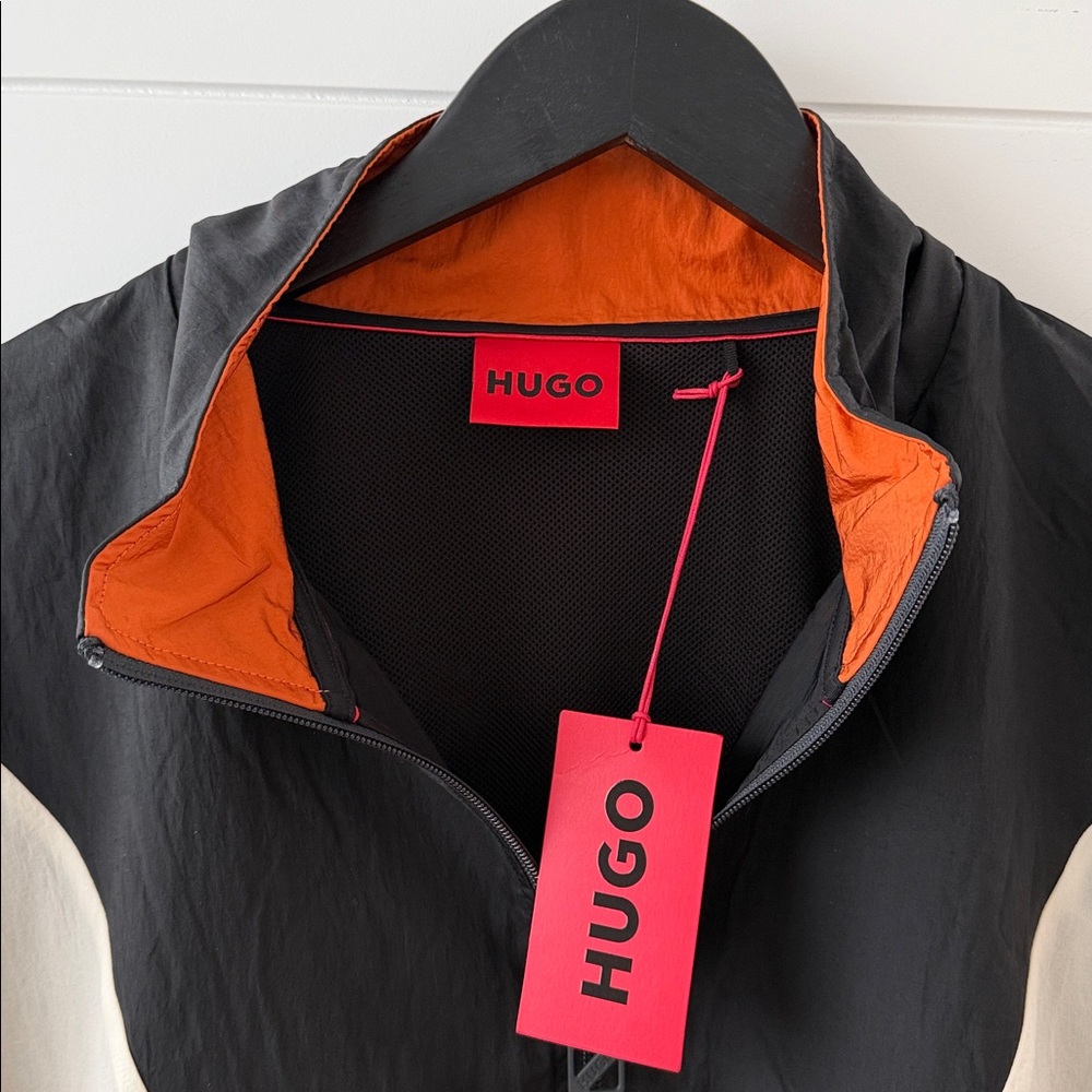 Hugo Boss Light Jacket - Picture 3 of 9